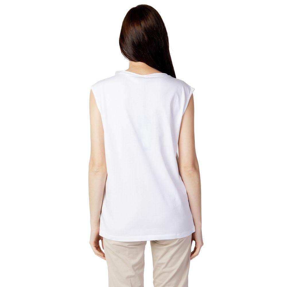 Blauer White Cotton Tops & T-Shirt - Hilstor