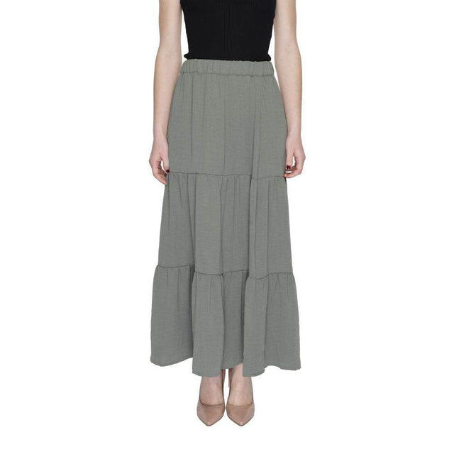 Jacqueline De Yong Green Polyester Skirt - Hilstor