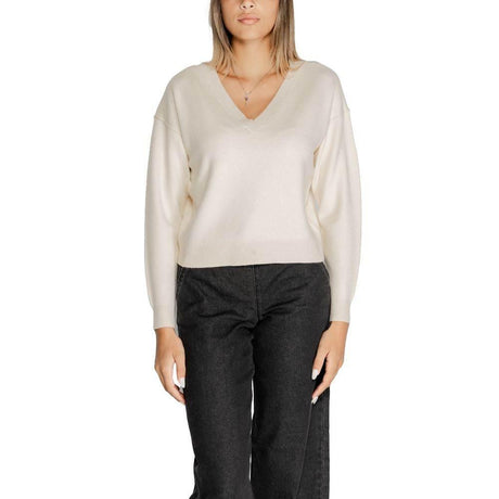 Vero Moda White Viscose Sweater - Hilstor