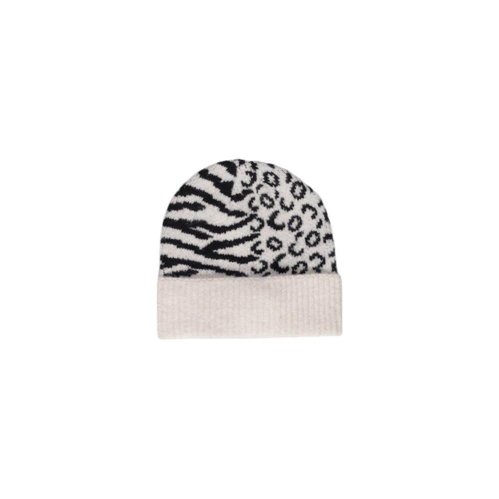 Only White Acrylic Hat - Hilstor