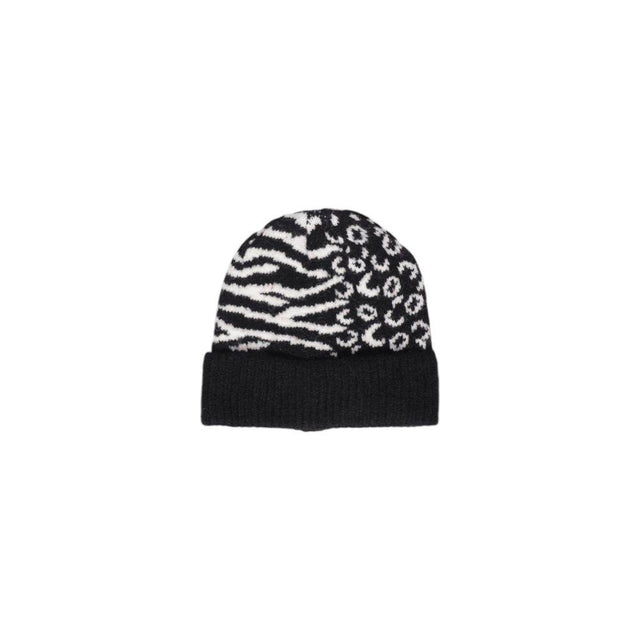 Only Black Acrylic Hat - Hilstor