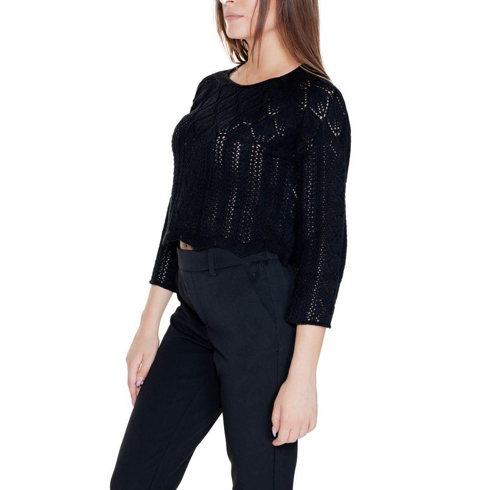 Vero Moda Black Cotton Tops & T-Shirt - Hilstor