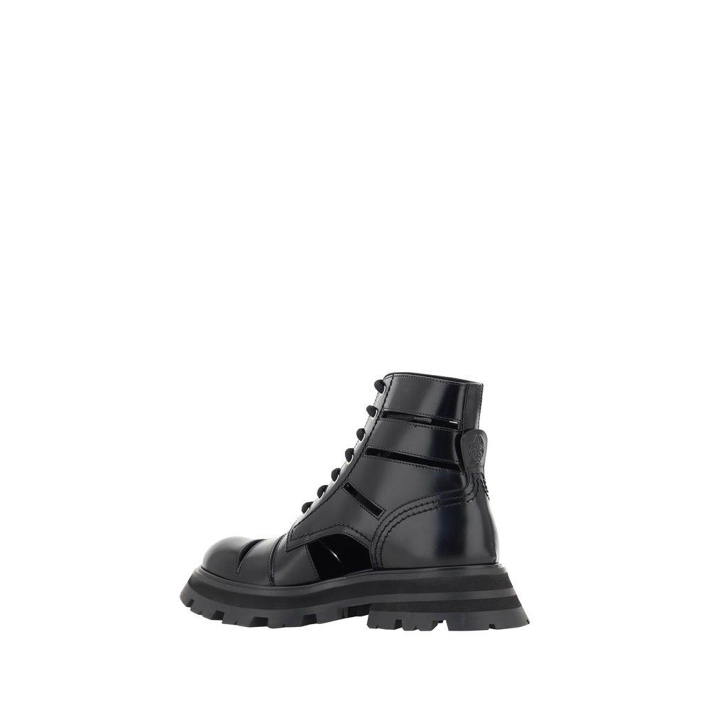Alexander McQueen Wander Combat Boots - Hilstor