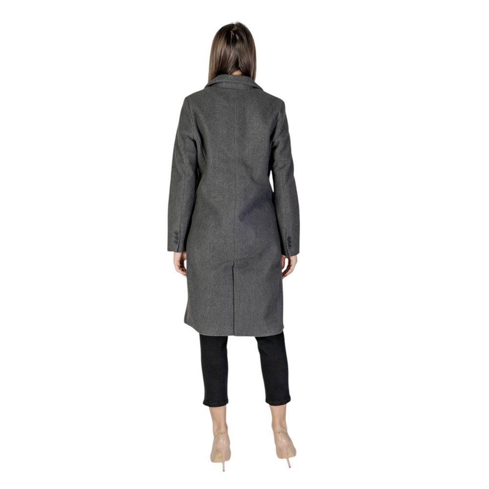 Vero Moda Gray Polyester Jackets & Coat - Hilstor