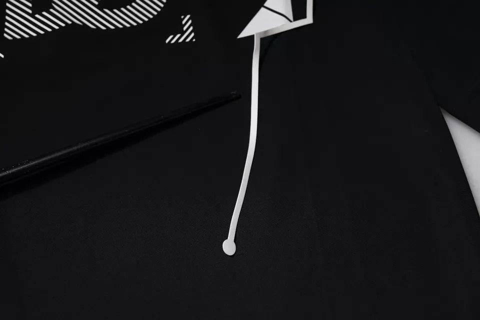 Dolce & Gabbana Black Graphic Print Nylon Crew Neck T-shirt - Hilstor