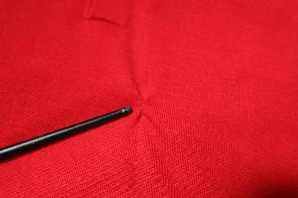 Dolce & Gabbana Red Cashmere Collared Pullover Sweater - Hilstor