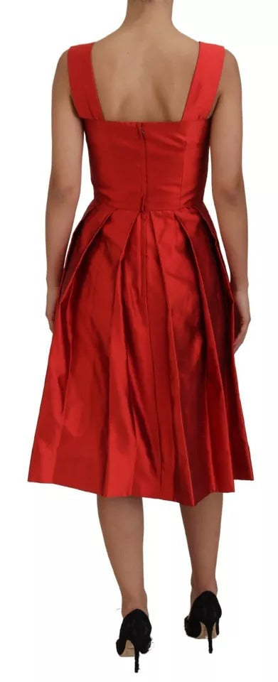 Dolce &amp; Gabbana Rød A-line Plisseret Midi Satin Silke Kjole