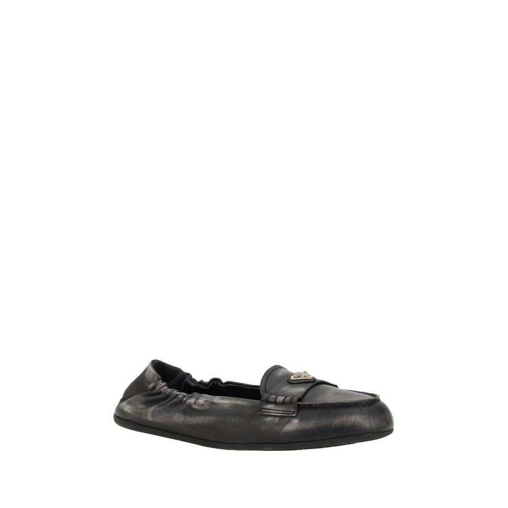 Prada Vintage-effect leather Loafers - Hilstor