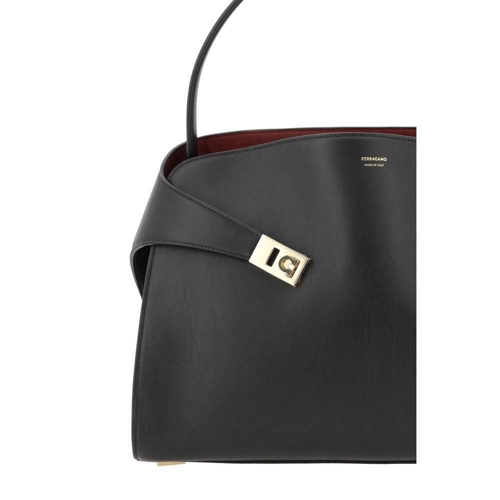 Ferragamo Shoulder Bag - Hilstor