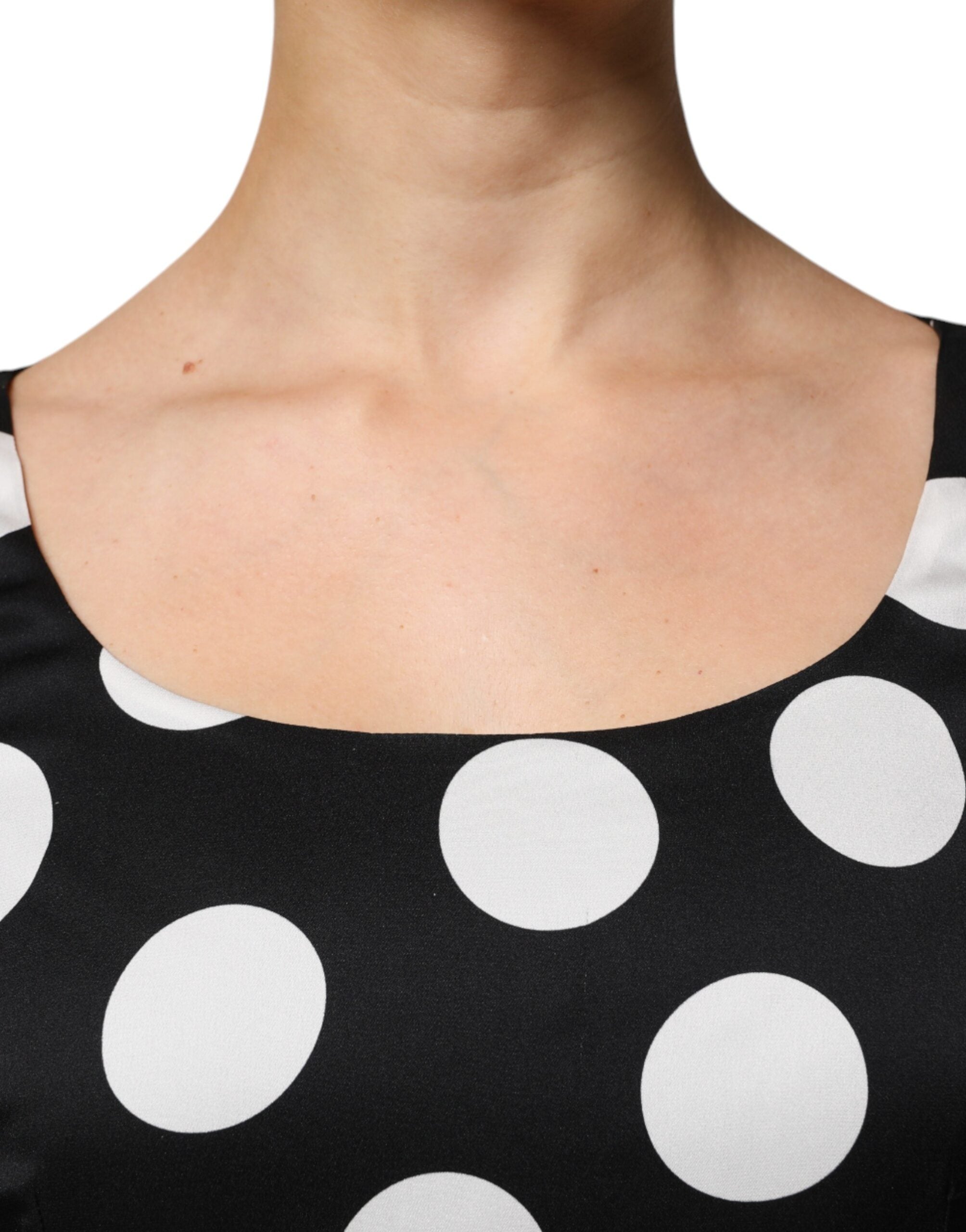 Dolce &amp; Gabbana Sort Hvid Silke Polka Dots Skede Midi Kjole