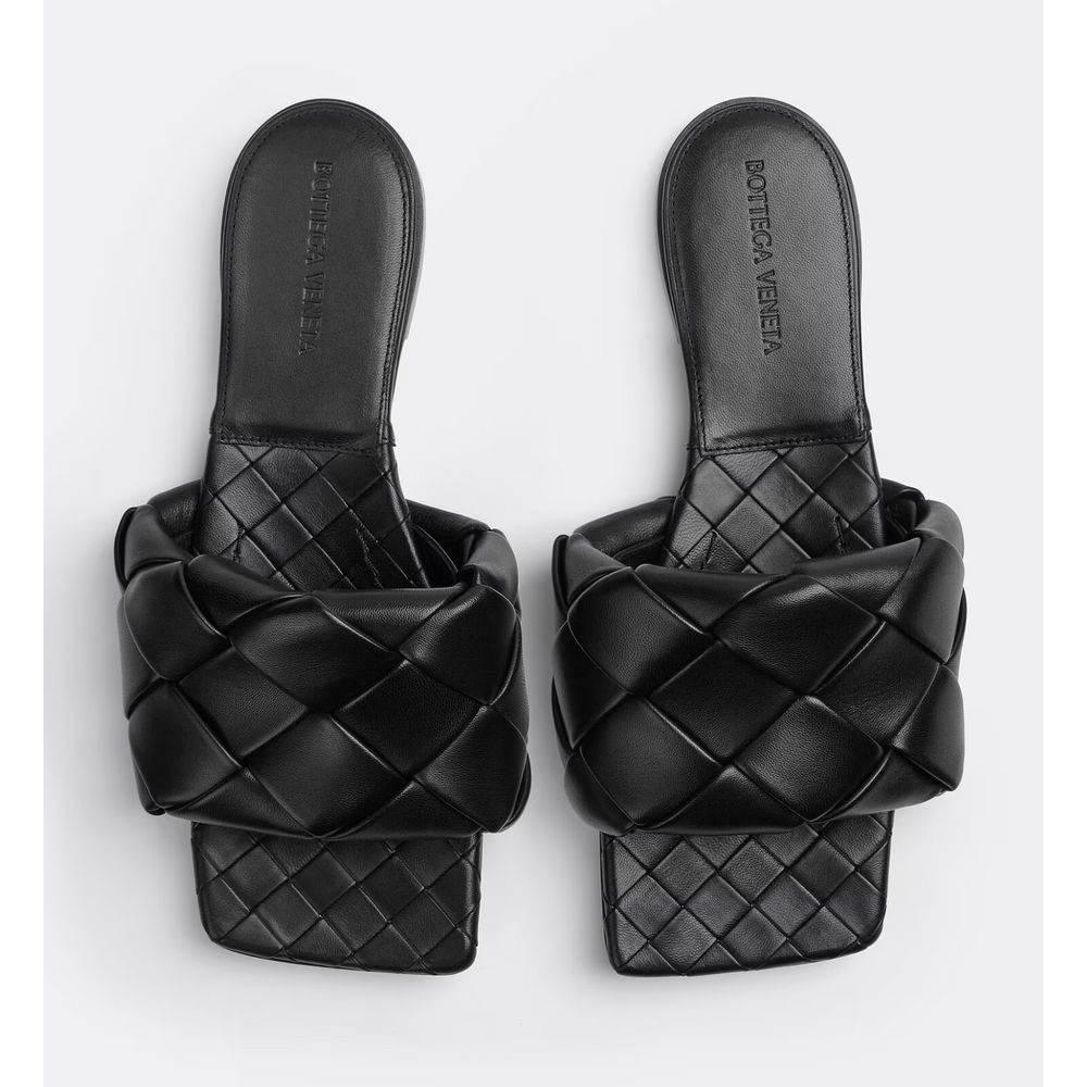 Bottega Veneta Black Leather Sandal - Hilstor