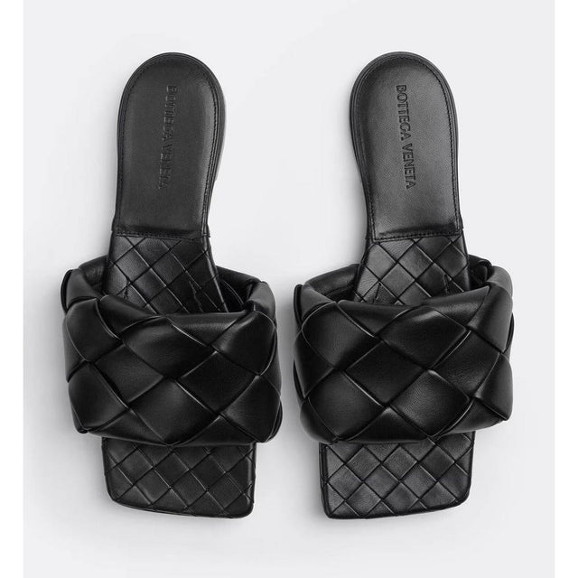 Bottega Veneta Black Leather Sandal - Hilstor