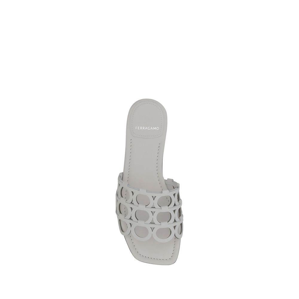 Ferragamo Gancini Pattern Sandals - Hilstor