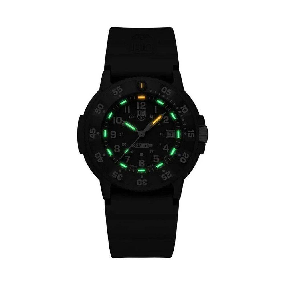 Luminox Black Rubber Watch - Hilstor