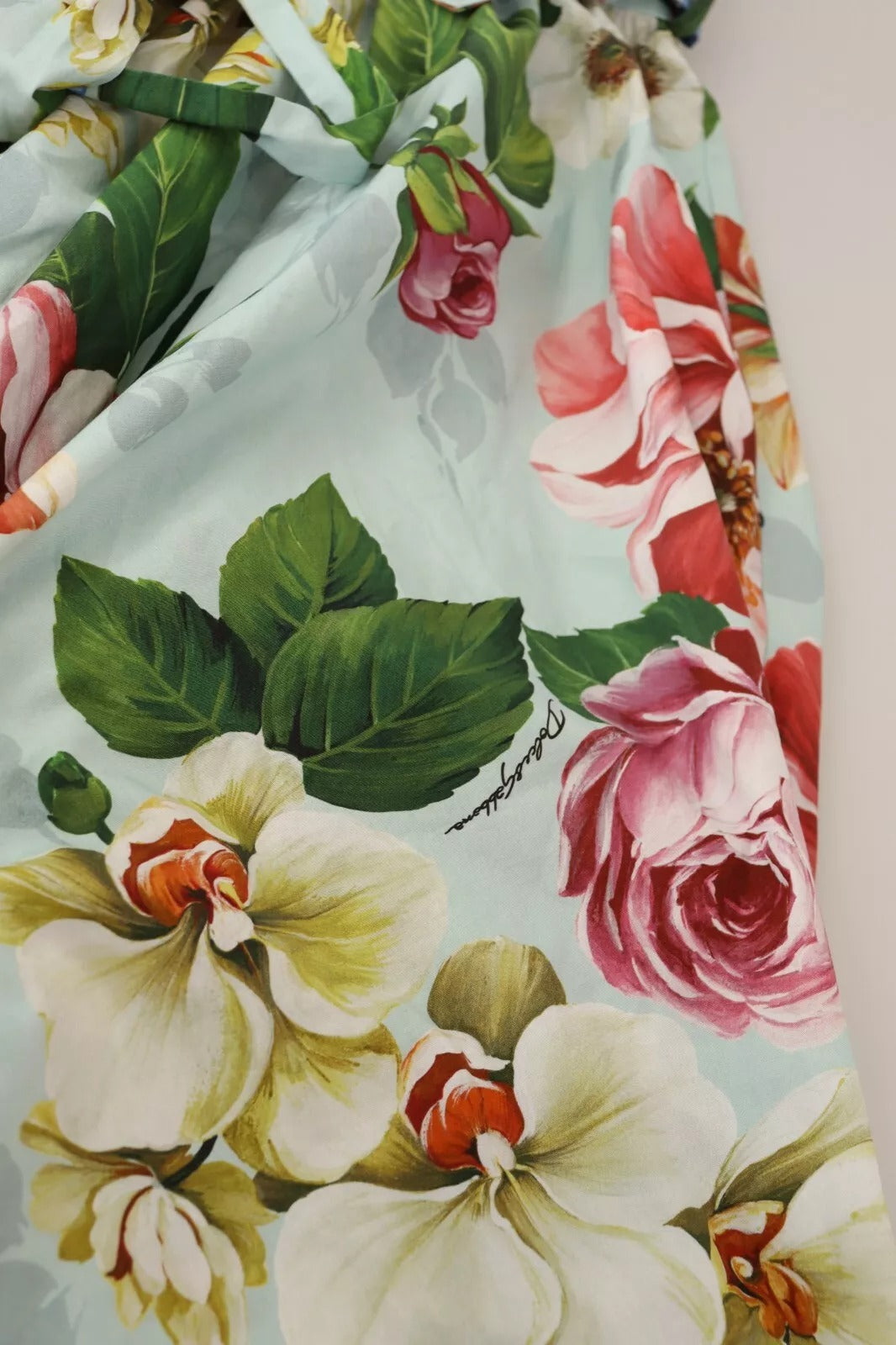 Dolce &amp; Gabbana Grön Blommig Kortärmad Bomullsklänning Med V-ringning