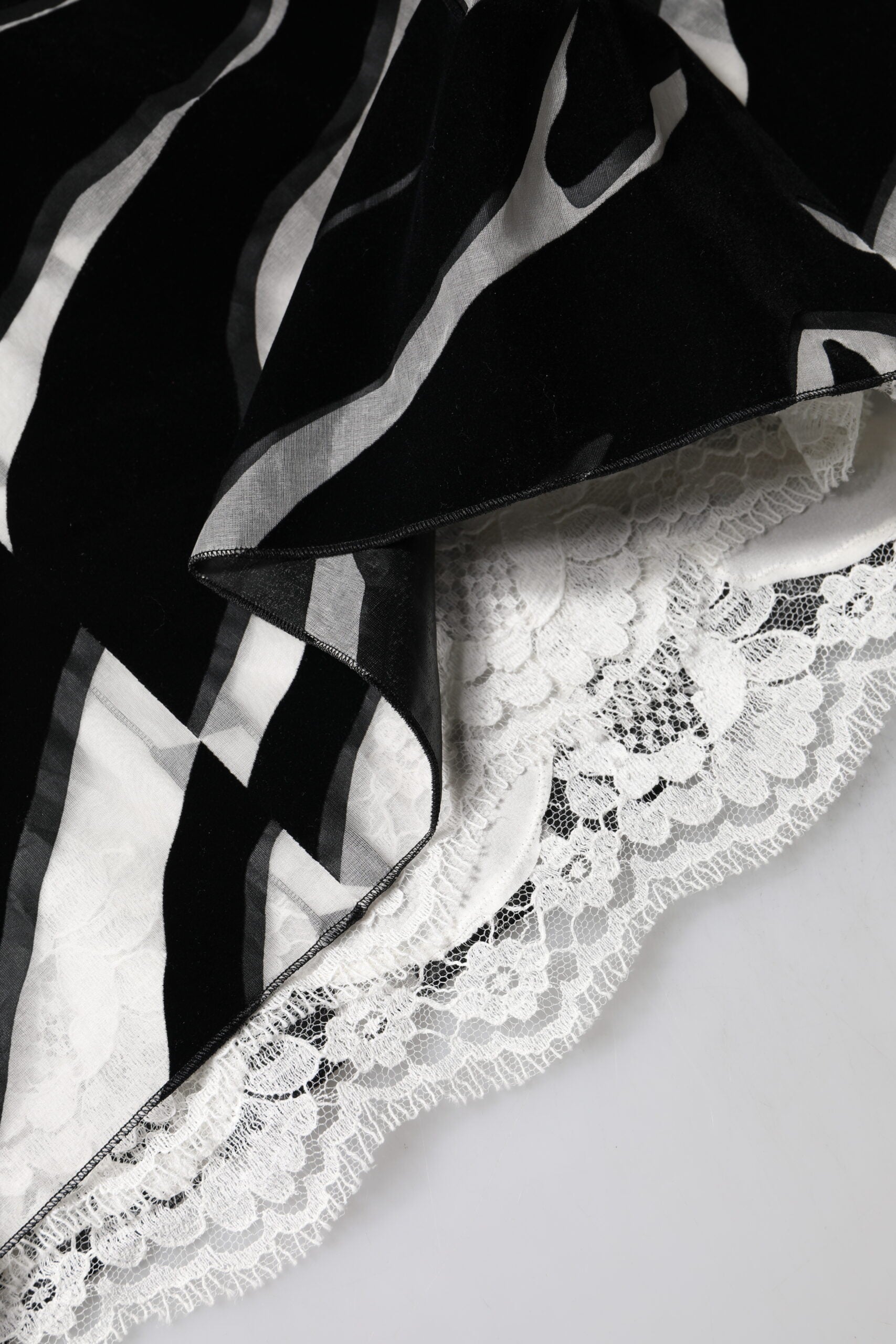 Dolce &amp; Gabbana Sort Hvid Zebra A-line Skede Mini Kjole