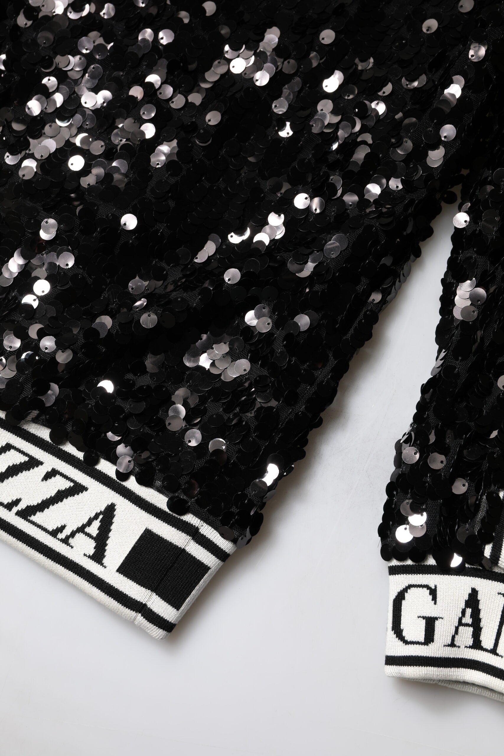 Dolce &amp; Gabbana Sort DG Queen Sequin Pullover Sweater