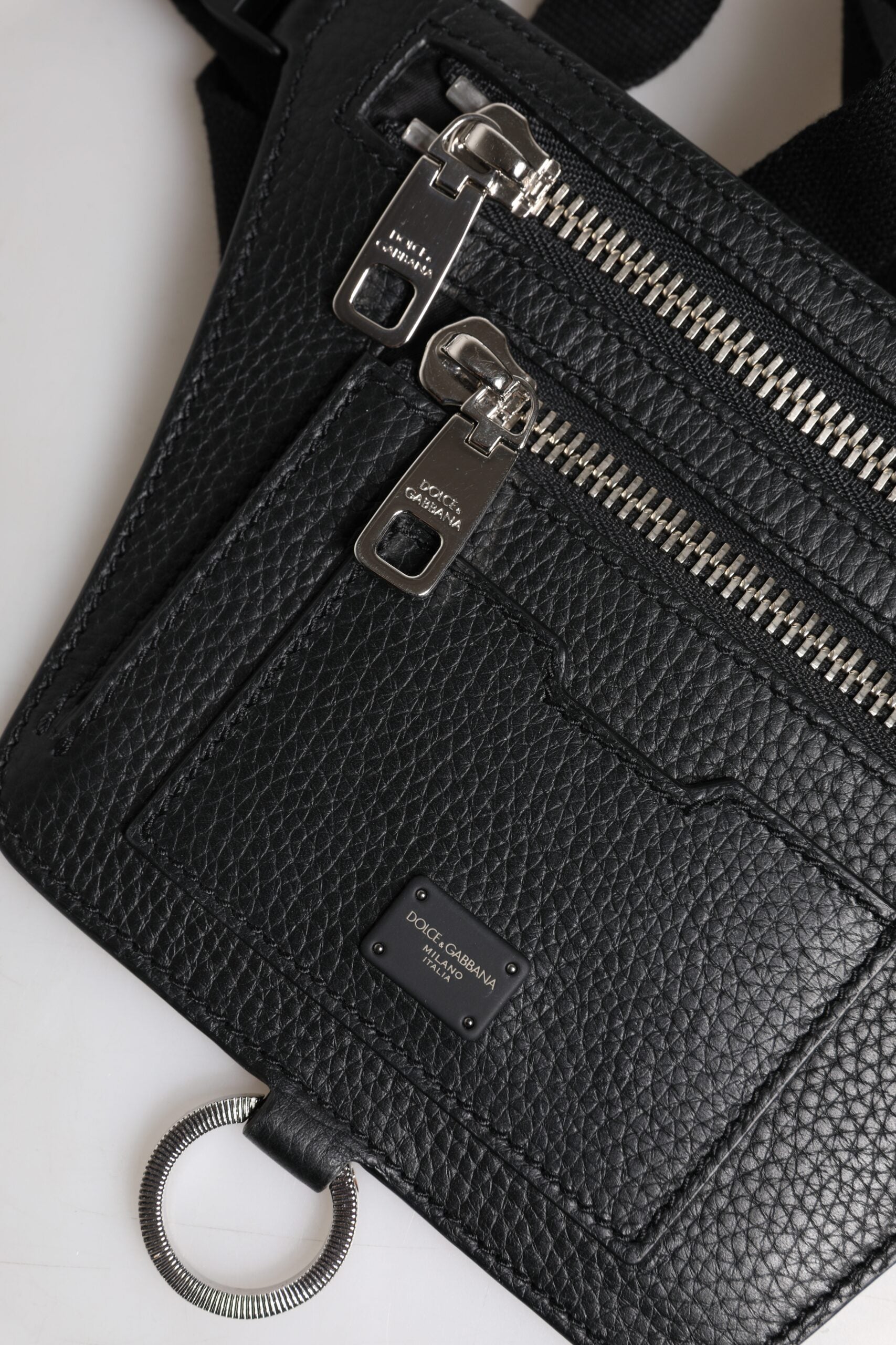 Dolce &amp; Gabbana Svart Kalvskinnsmönstrad Midjeväska med Logotypplack och Bälte för Män