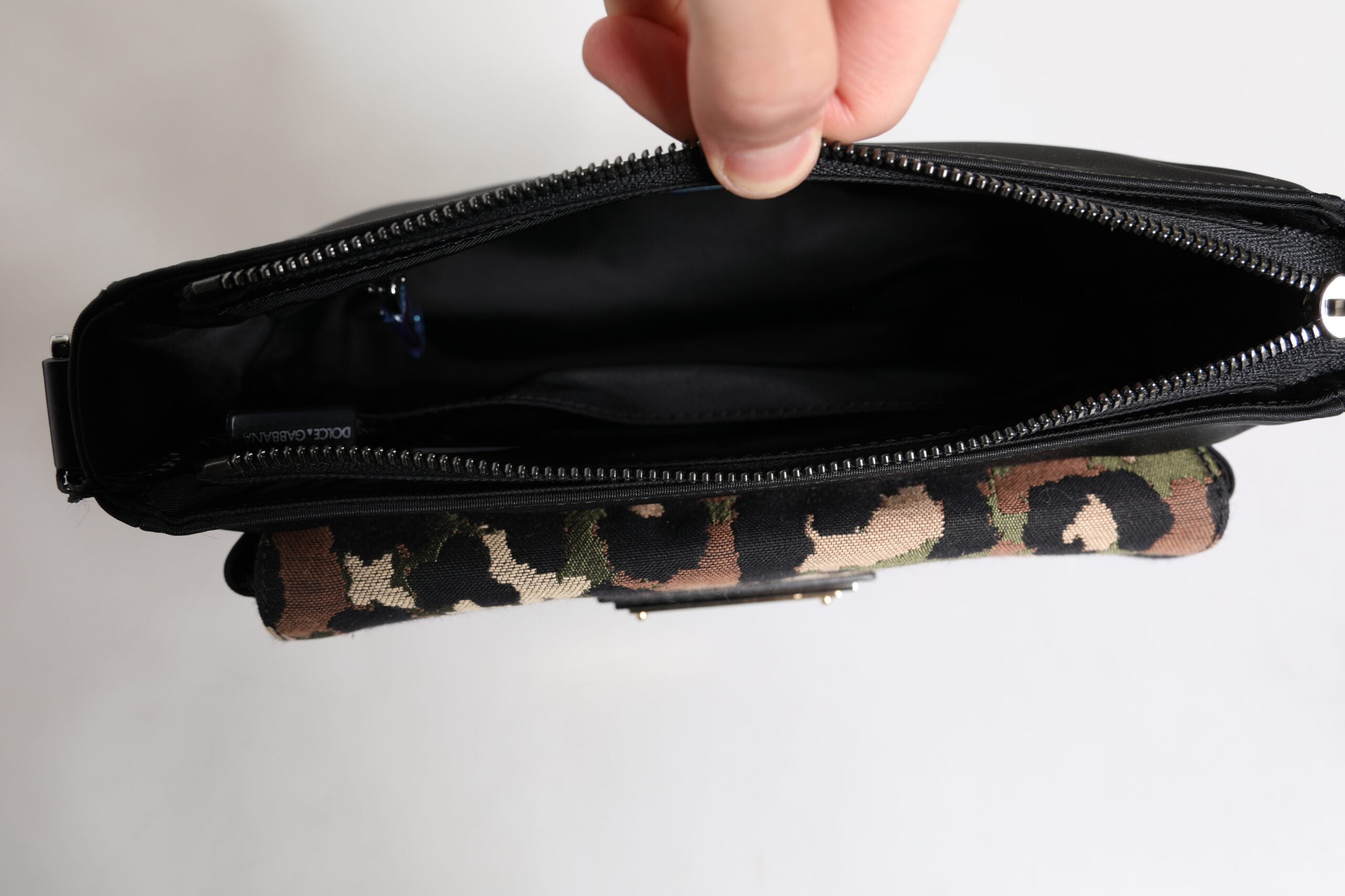 Dolce &amp; Gabbana Multicolor Leopard Jacquard Crossbody taske