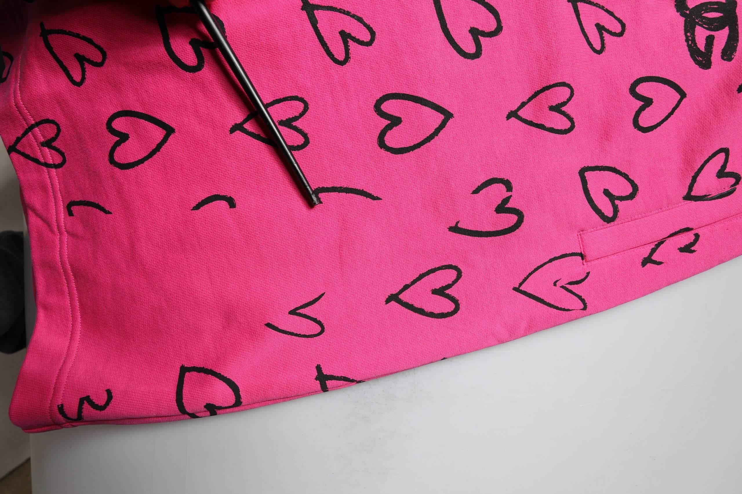 Dolce & Gabbana Pink Cotton Heart Print Bermuda Shorts - Hilstor