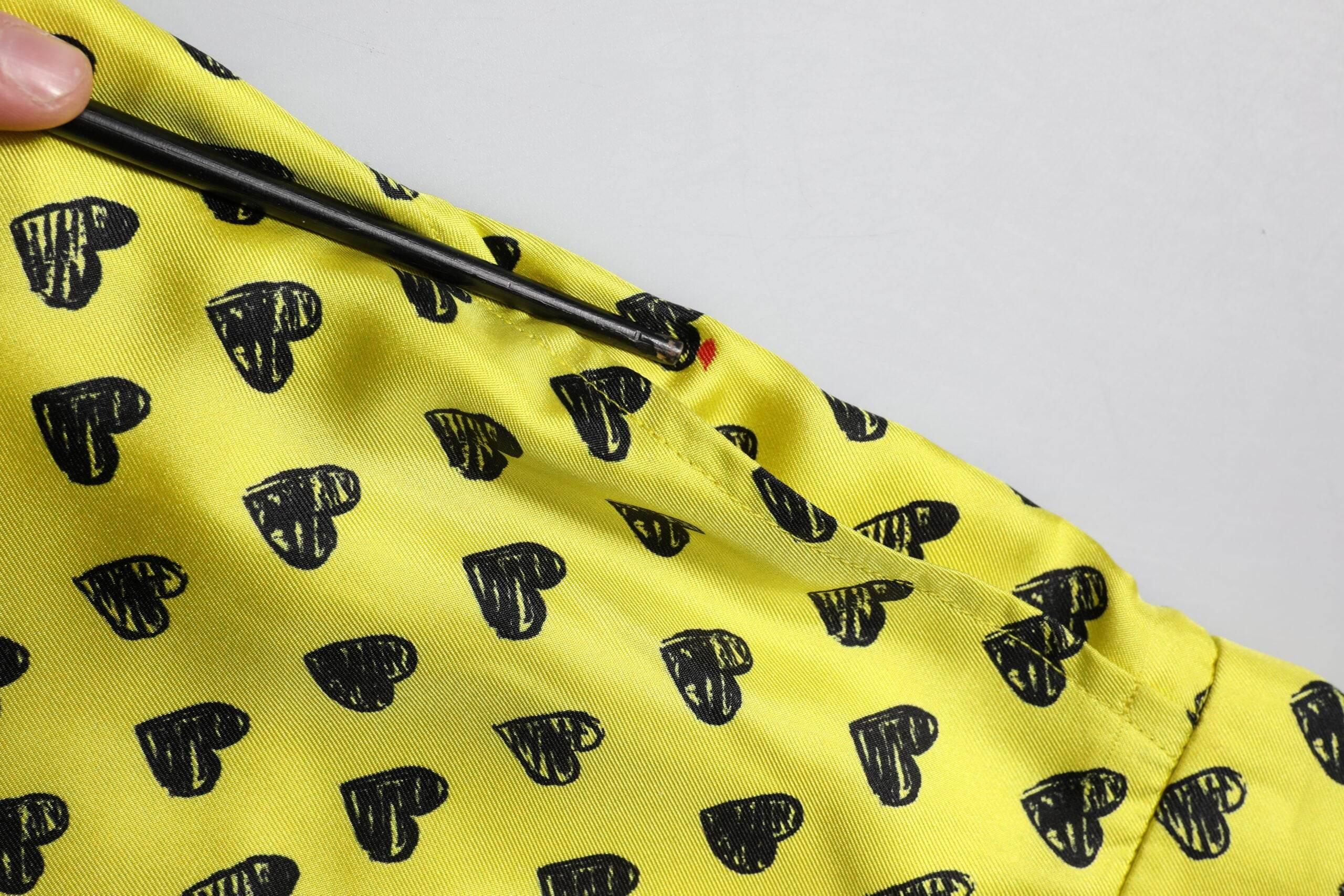 Dolce & Gabbana Green Silk Heart Print Bermuda Shorts - Hilstor