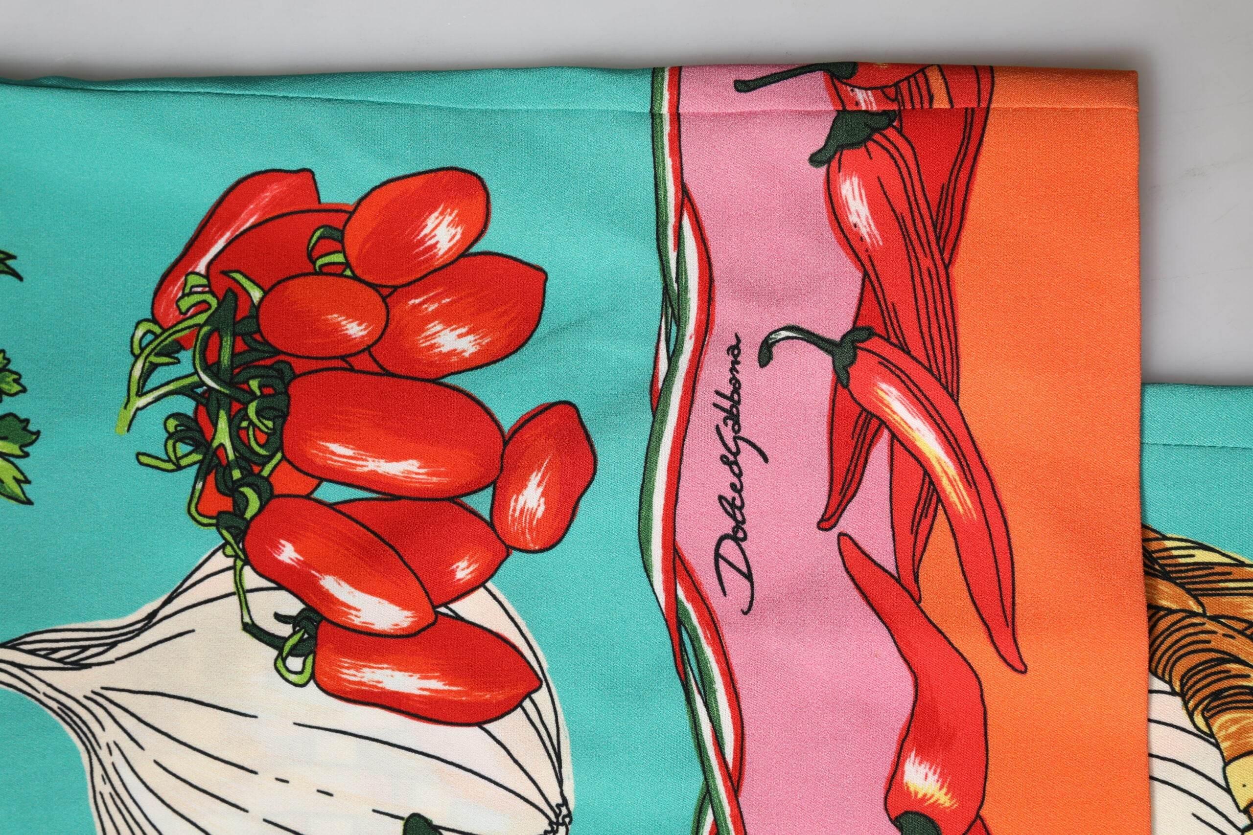 Dolce & Gabbana Green Silk Printed Straight Pants - Hilstor
