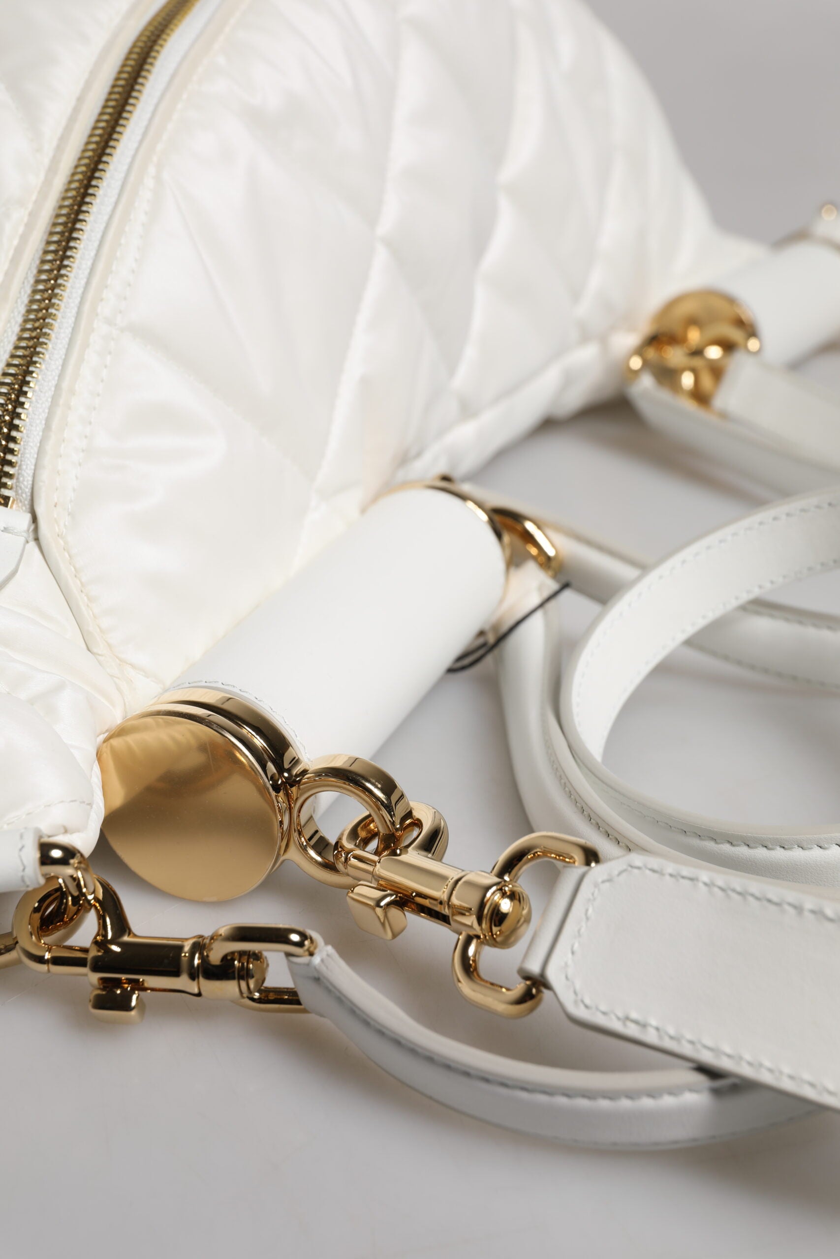 Dolce &amp; Gabbana Hvid Quiltet Logo Plaque Bælte Talje Fanny Pack Taske
