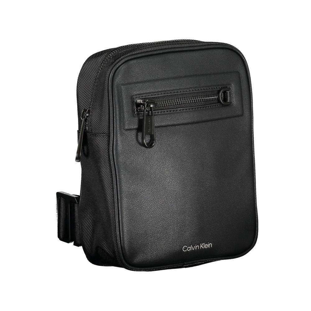 Calvin Klein Sleek Black Shoulder Bag with Contrasting Details - Hilstor
