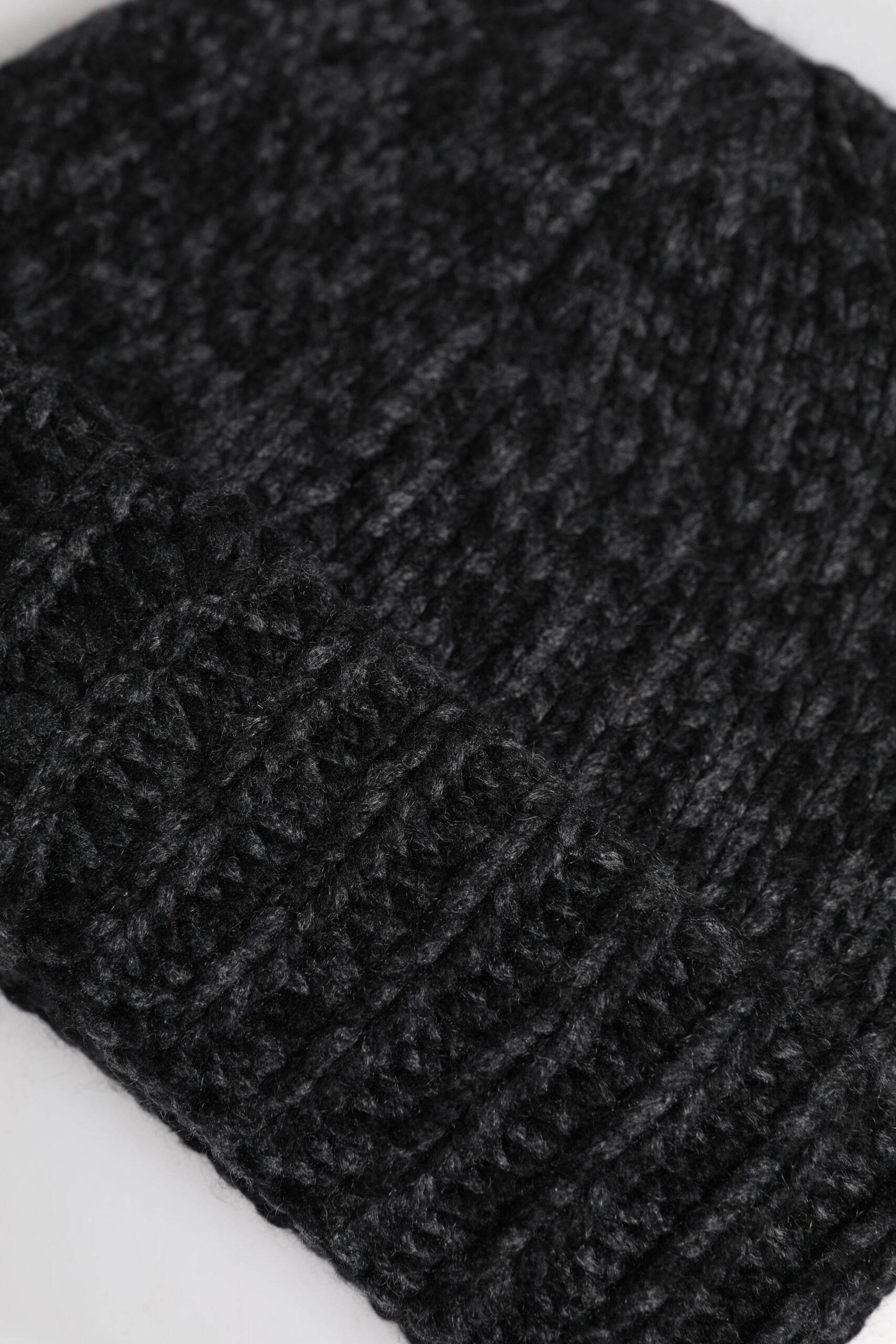 Dolce & Gabbana Gray Cashmere Knitted Winter Beanie Hat - Hilstor