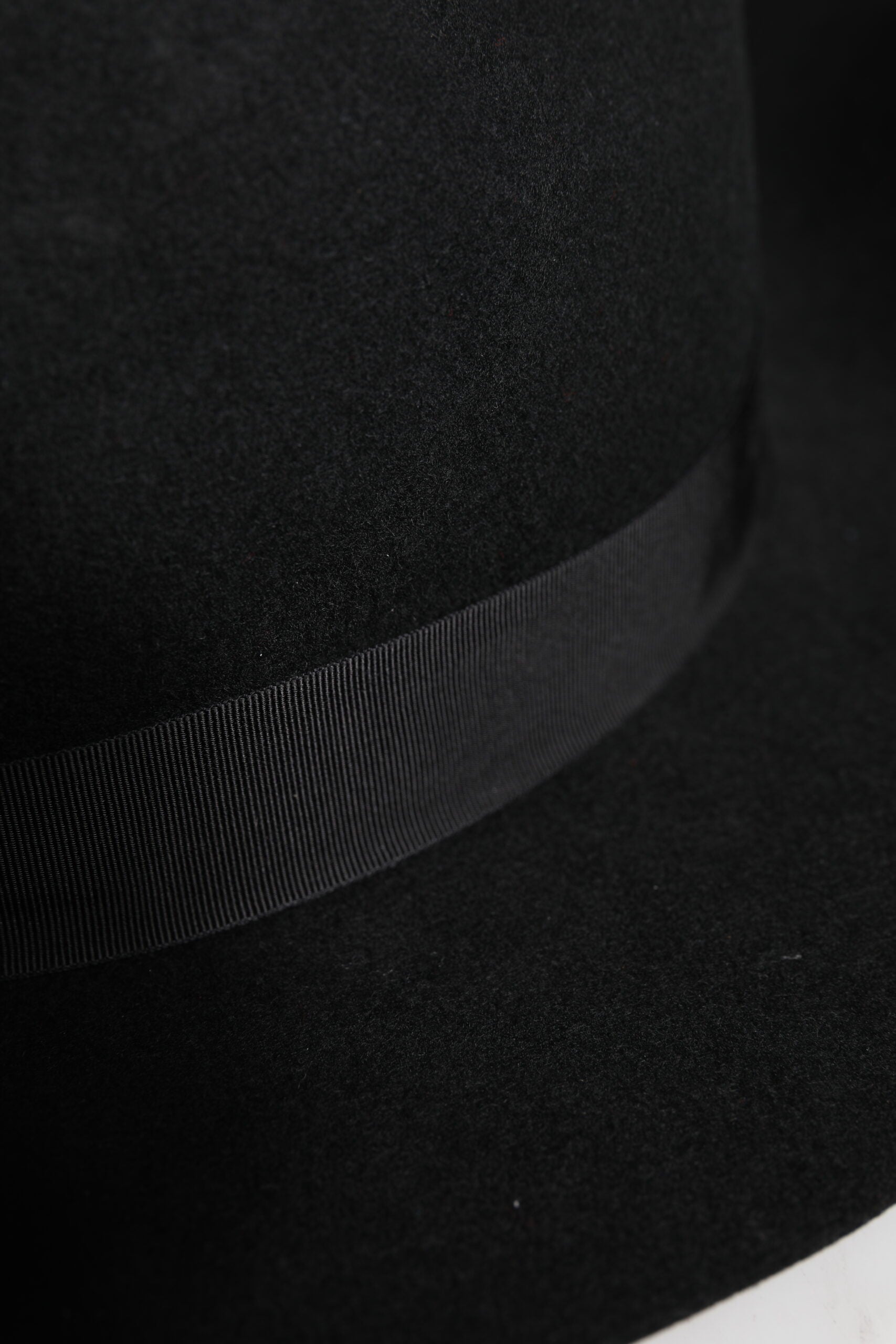 Dolce &amp; Gabbana Sort Trilby Fedora Hat med Bred Skygge