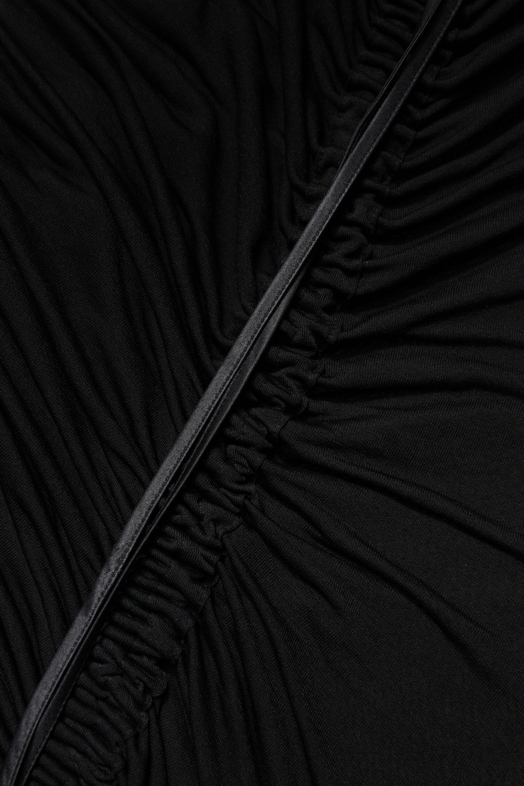 Dolce &amp; Gabbana Sort Lang Kjole med Mesh-kant og Bodycon-detaljer