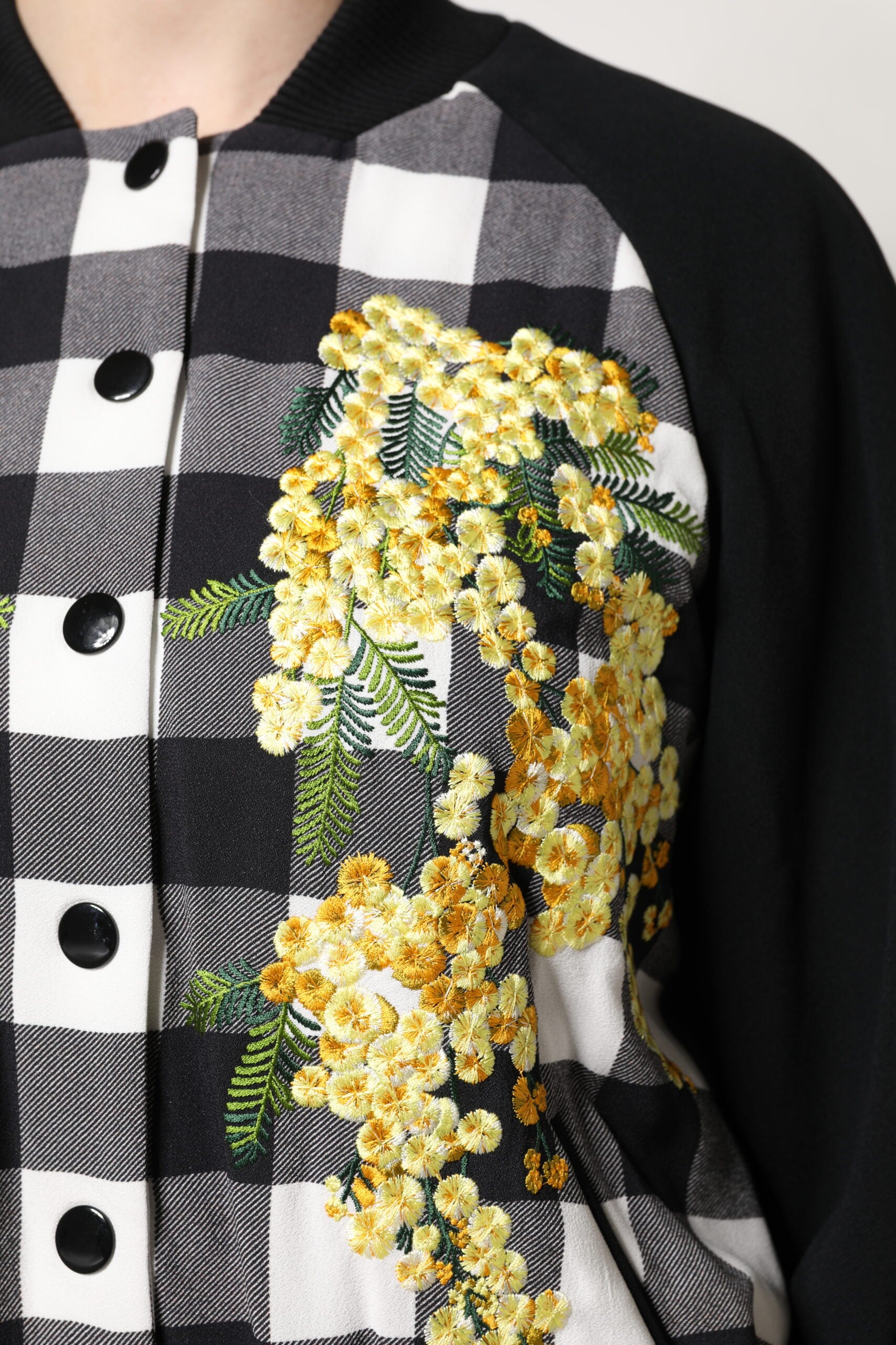 Dolce &amp; Gabbana Sort/Hvid Ternet Dunjakke Med Blomsterknapper