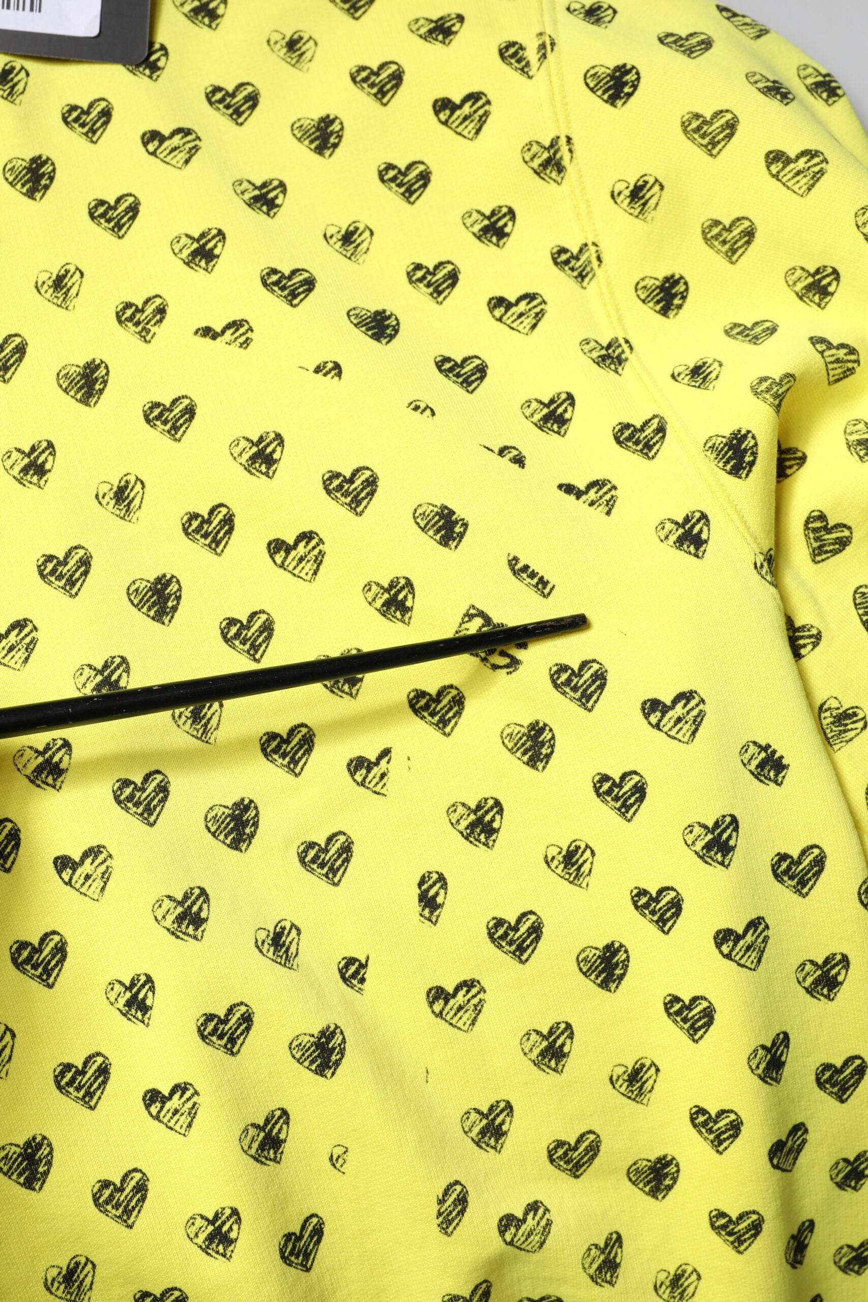 Dolce & Gabbana Yellow Heart Crew Neck Men Pullover Sweater - Hilstor