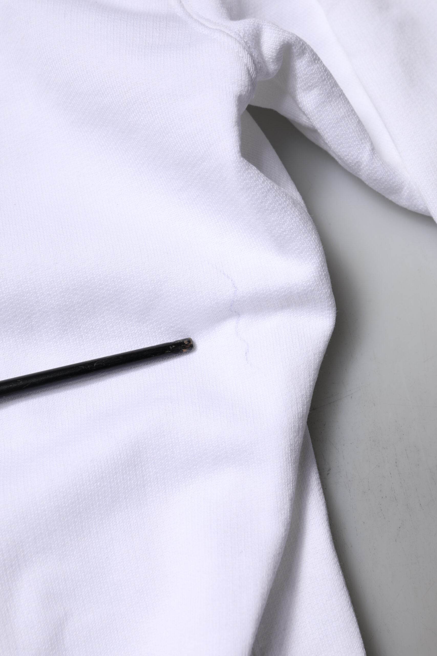 Dolce & Gabbana White Logo Cotton Crew Neck Pullover Sweater - Hilstor