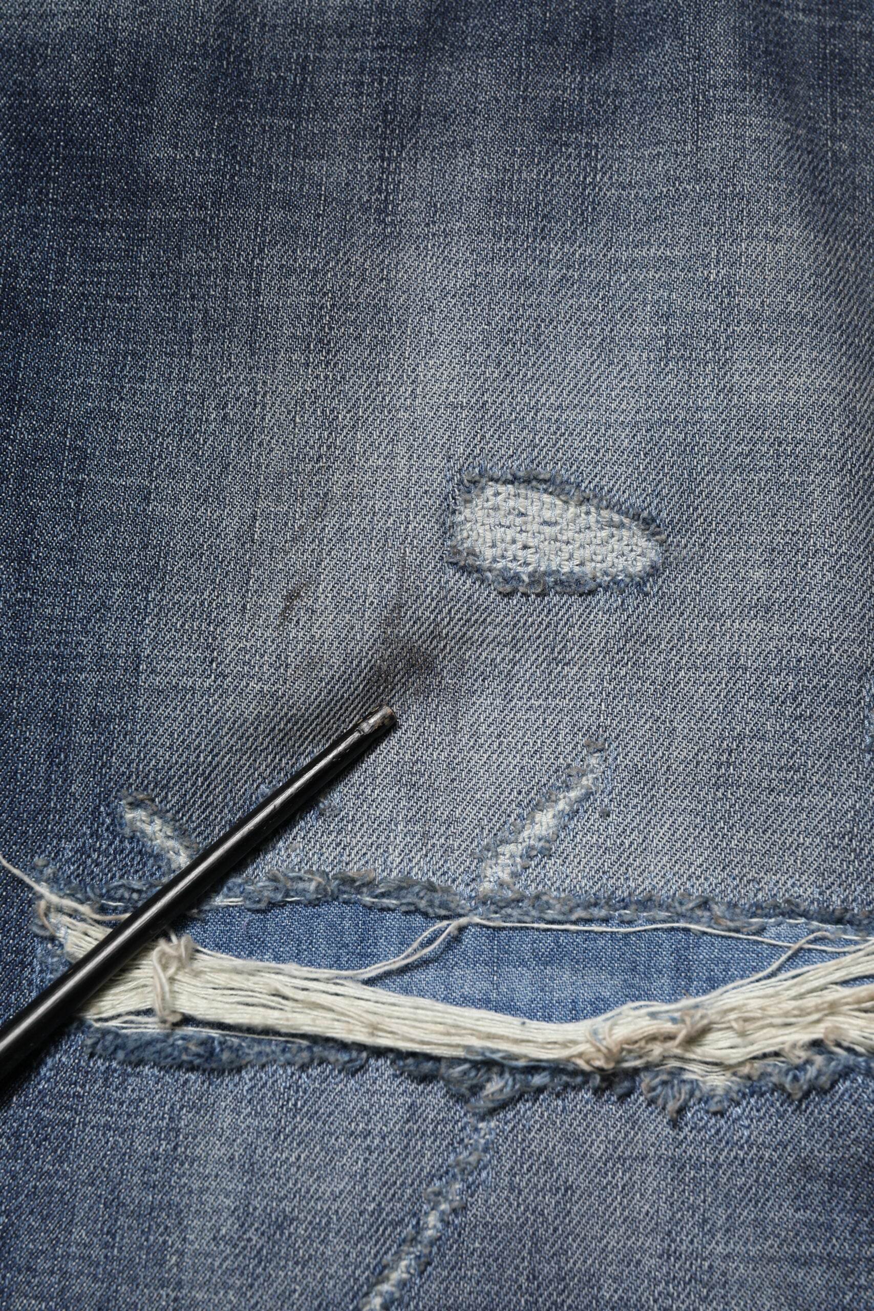 Dolce & Gabbana Blue Washed Tattered Cotton Men Jeans - Hilstor