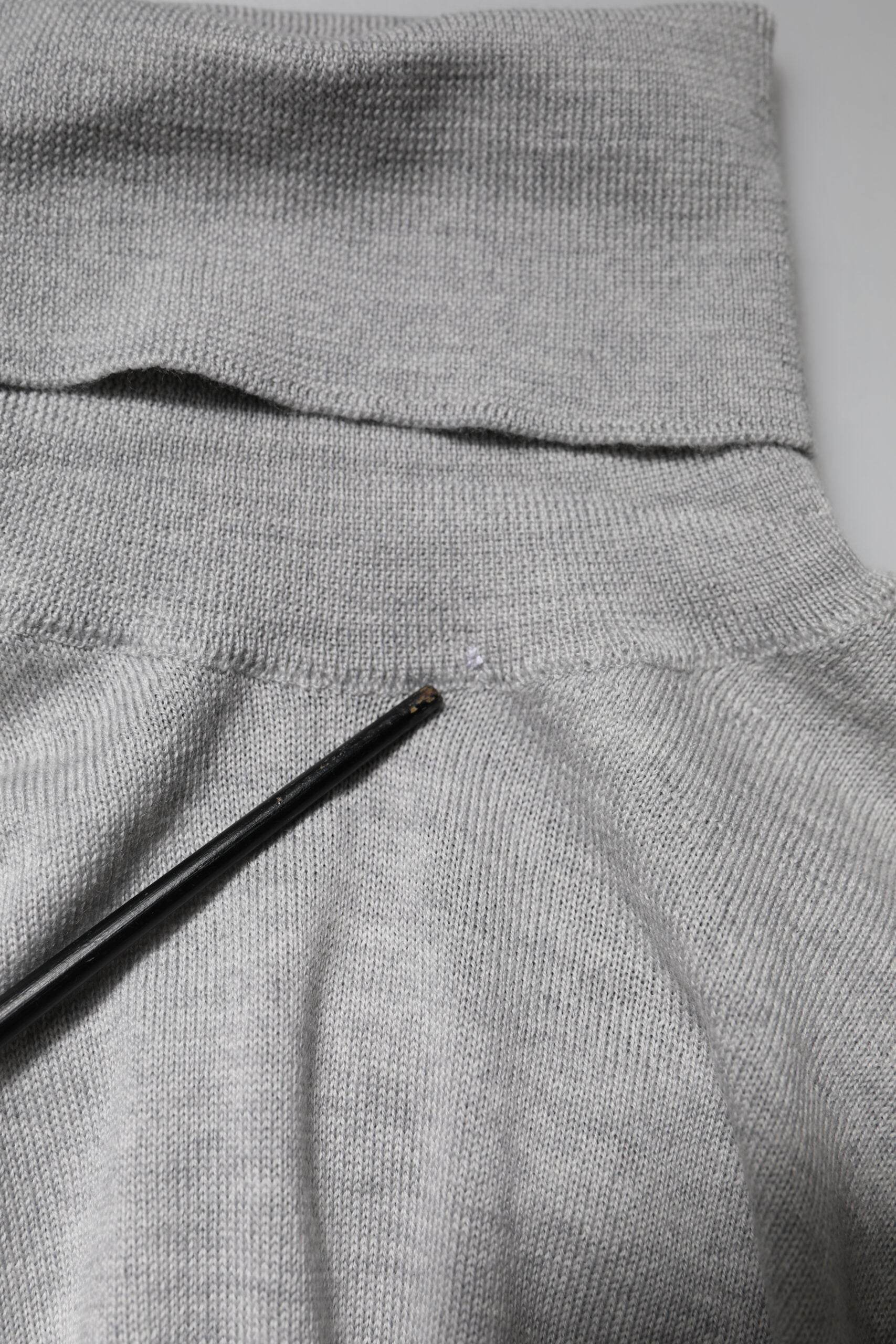 Dolce & Gabbana Gray Long Sleeve Turtleneck Pullover Sweater - Hilstor