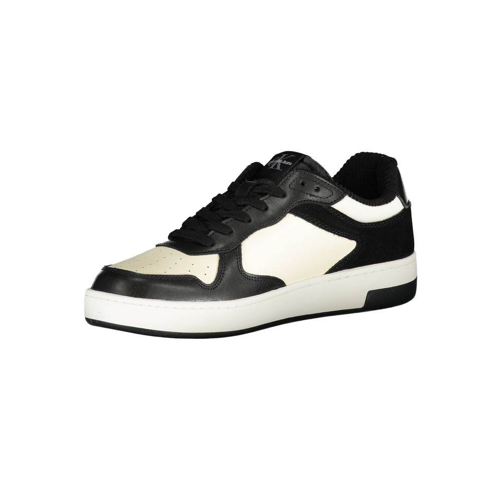 Calvin Klein Sleek Black Sneakers with Contrast Details - Hilstor