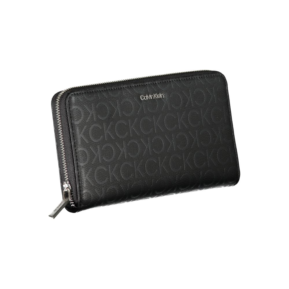 Calvin Klein elegant designerpung med tre rum