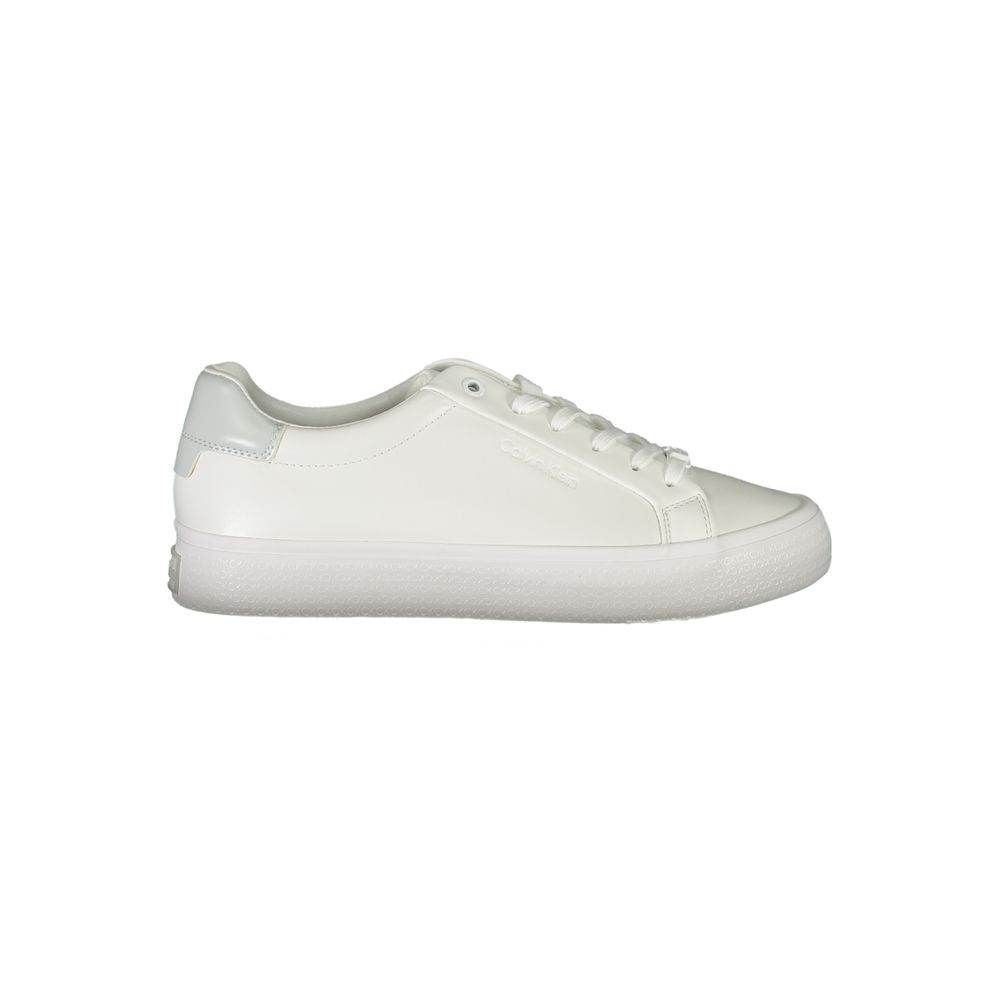 Calvin Klein Elegant White Sneakers with Contrast Detailing - Hilstor