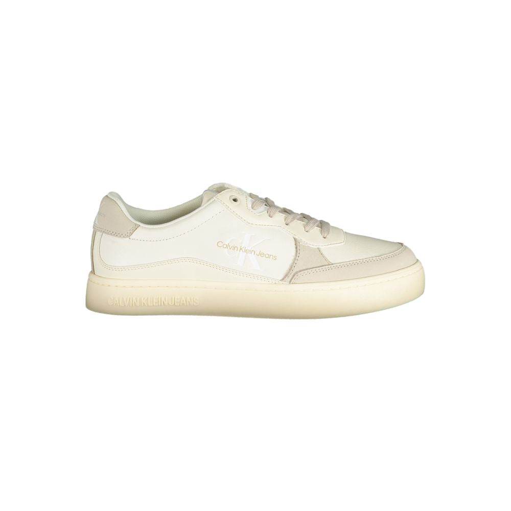 Calvin Klein Elegant White Sneakers with Contrast Accents - Hilstor