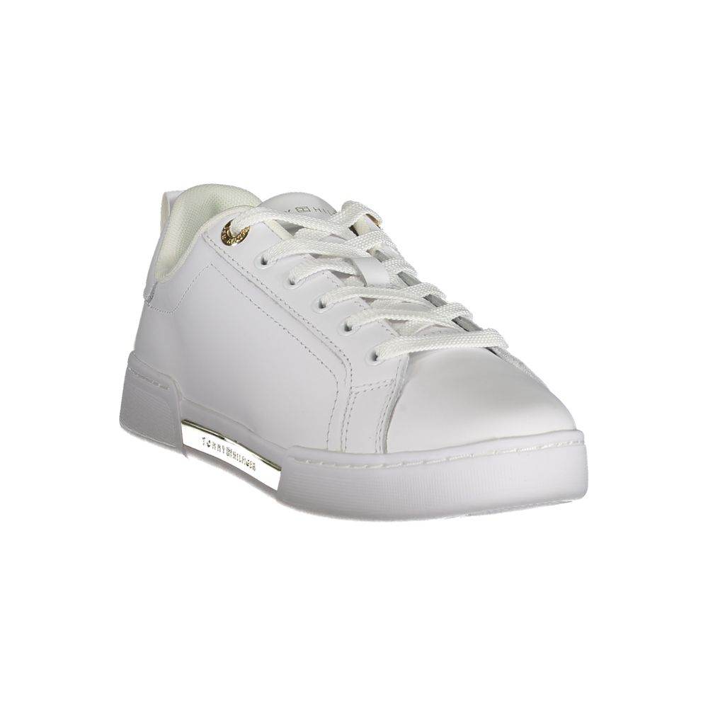 Tommy Hilfiger Chic White Lace-Up Sneakers with Contrast Detail - Hilstor