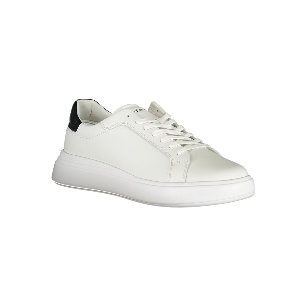 Calvin Klein elegante hvide sneakers med kontrastaccenter