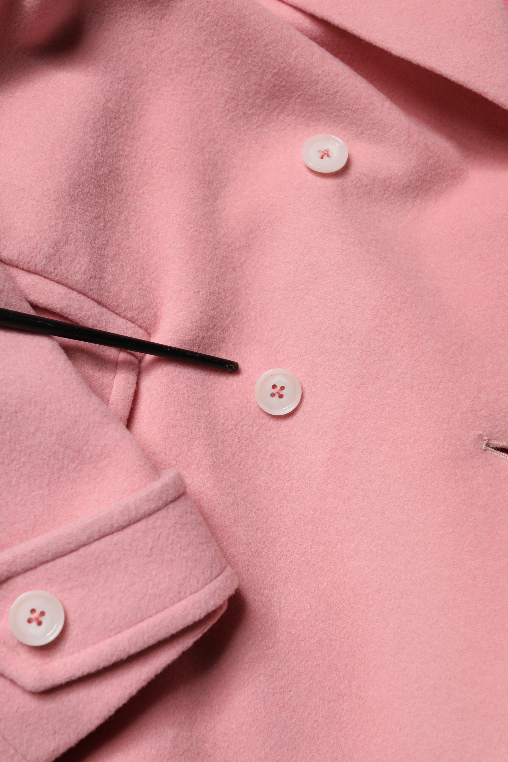 PINK MEMORIES Lyserød dobbeltradet blazer i uld