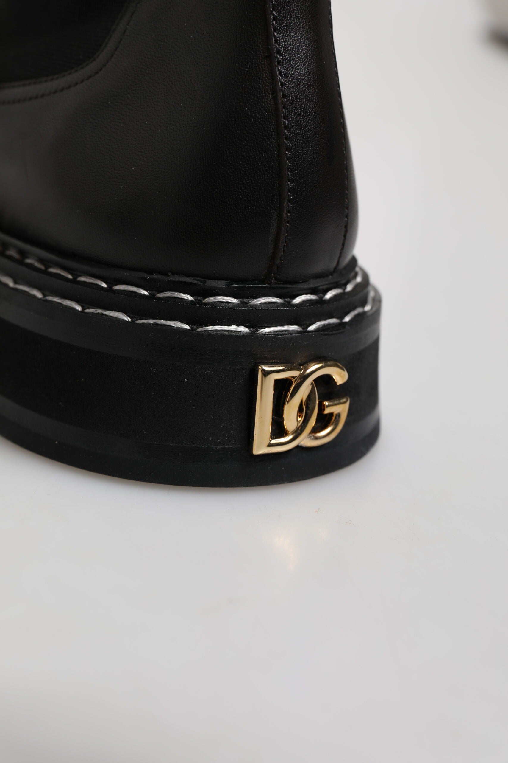 Dolce &amp; Gabbana Sorte Læder Mellemlange Lægstøvler Flade Sko