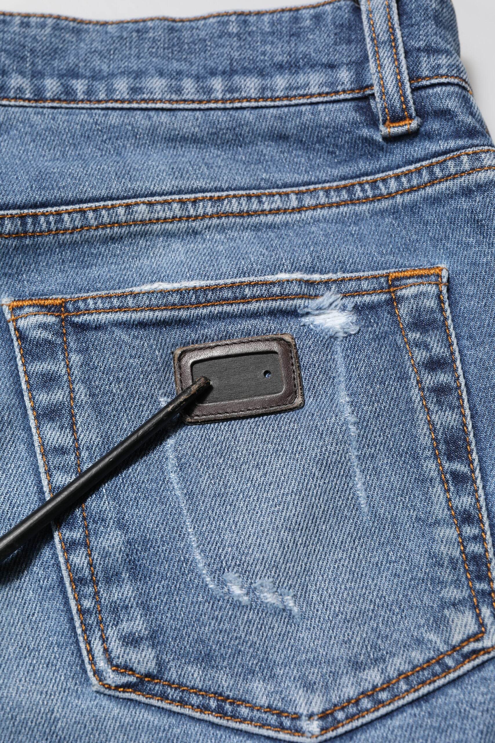 Dolce & Gabbana Blue Cotton Logo Plaque COMFORT Denim Jeans - Hilstor