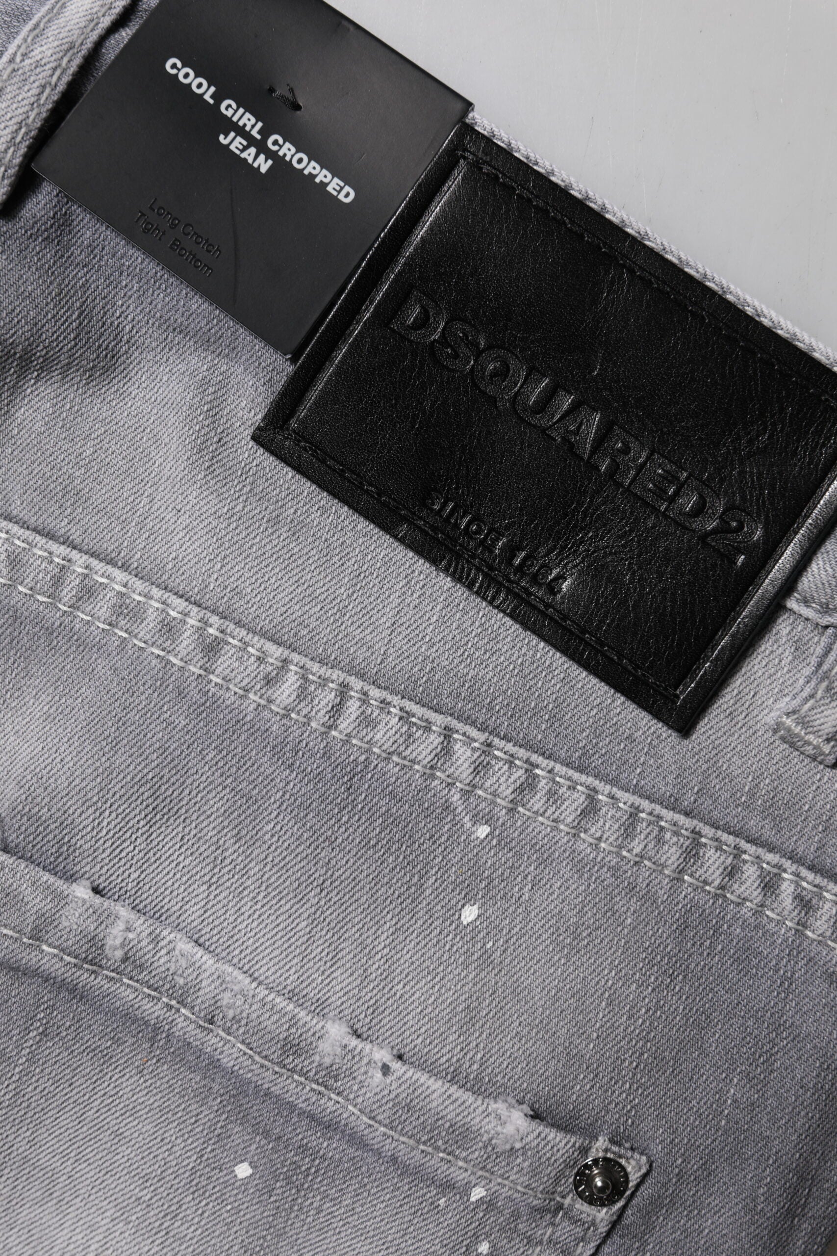Dsquared² Grå Vaskede Mellemhøj Talje Tapered Jeans