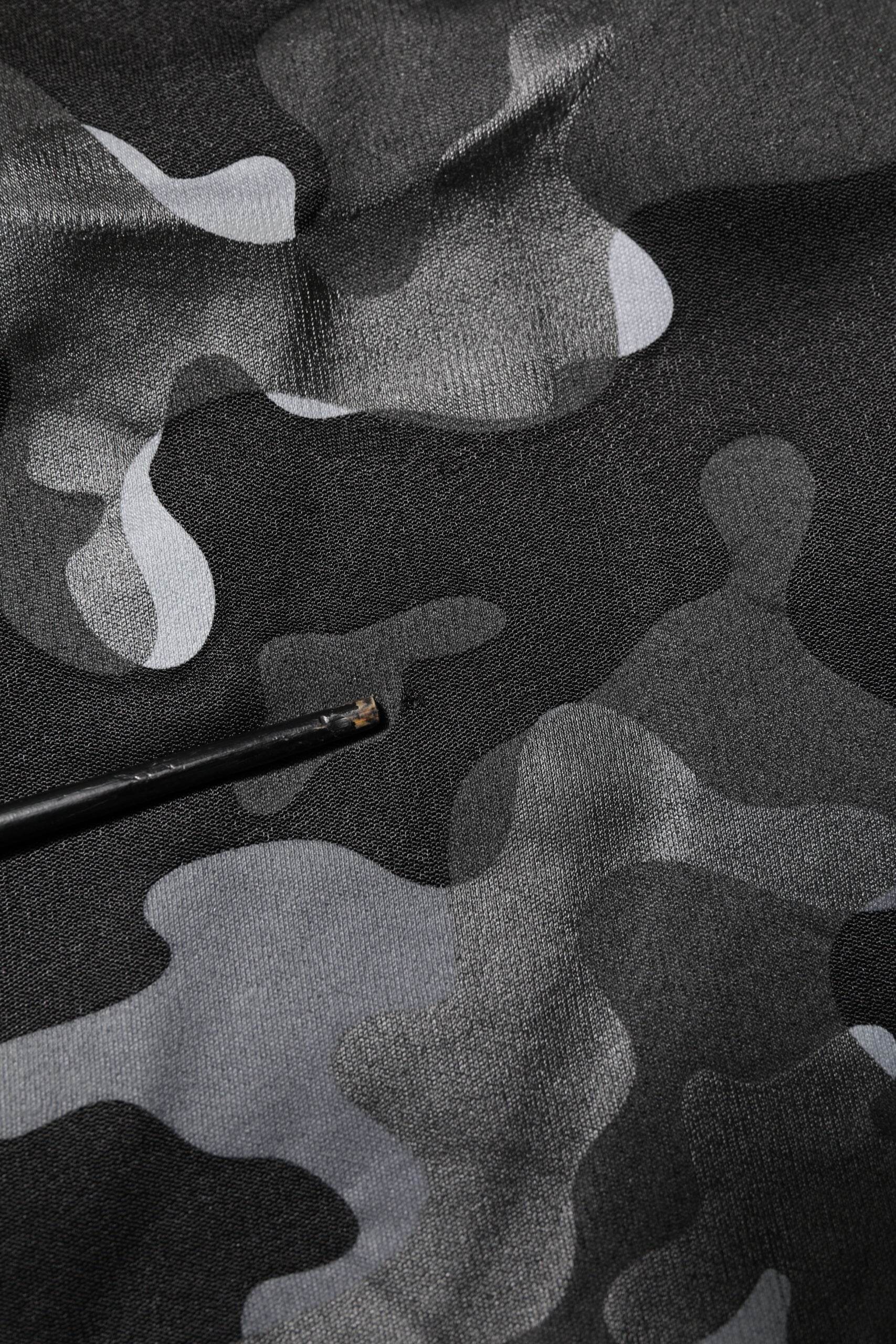 Dolce & Gabbana Black Camouflage Pullover Sweatshirt Sweater - Hilstor