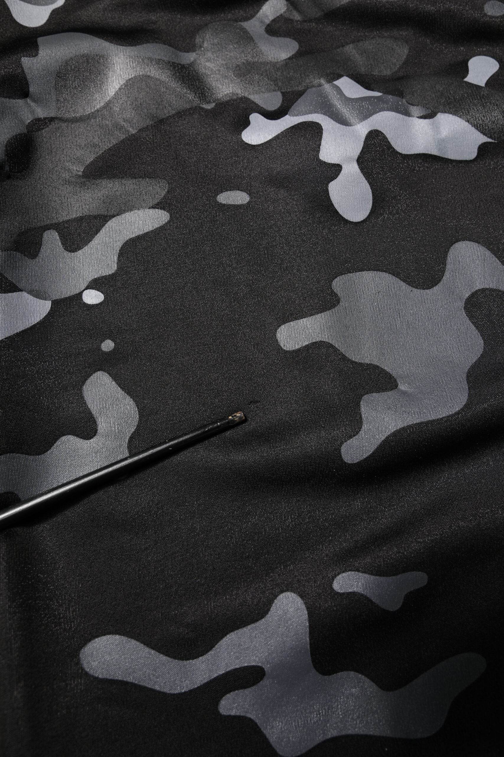 Dolce & Gabbana Black Camouflage Pullover Sweatshirt Sweater - Hilstor