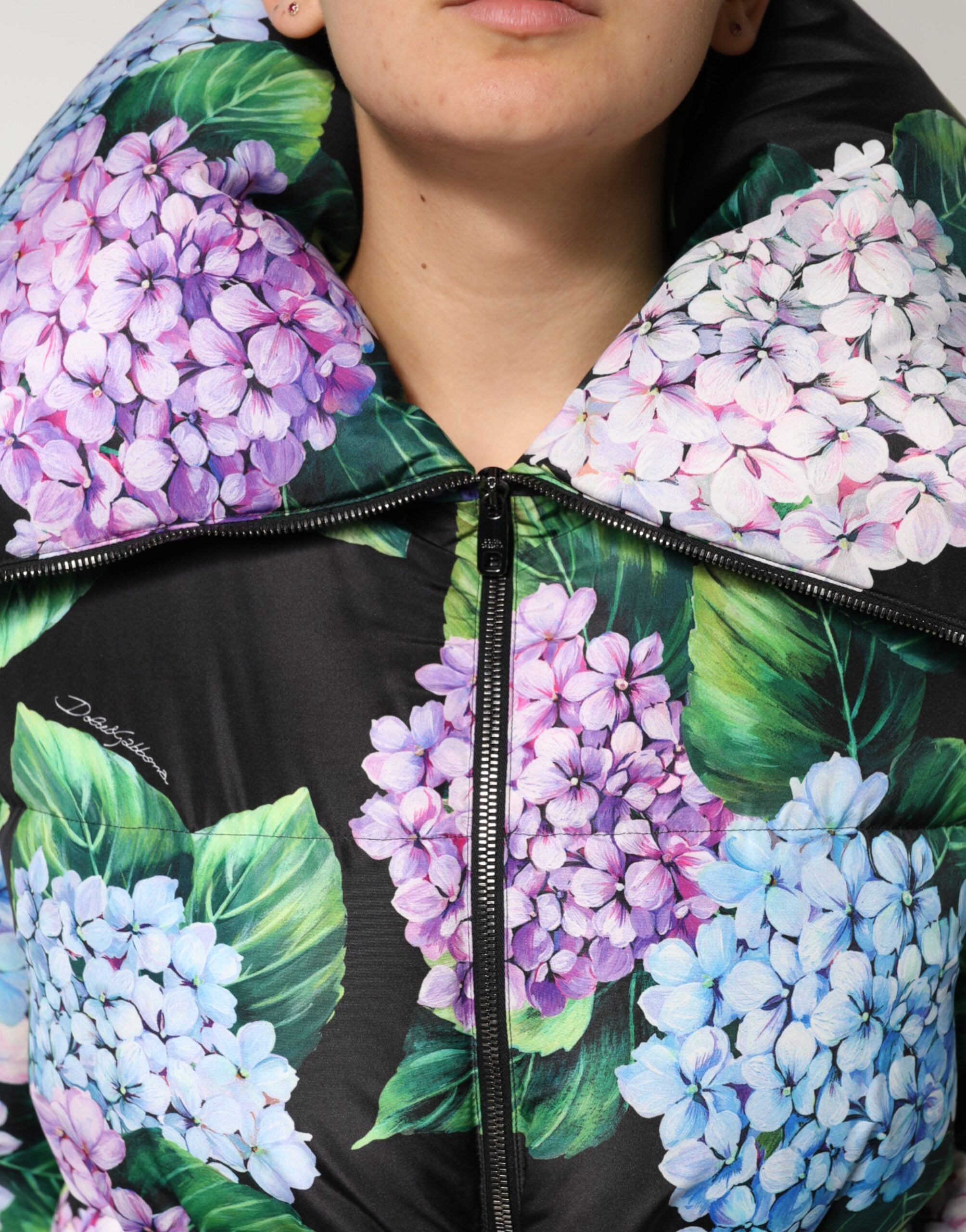 Dolce &amp; Gabbana Flerfarvet Blomsterprintet Dunjakke med Quiltet