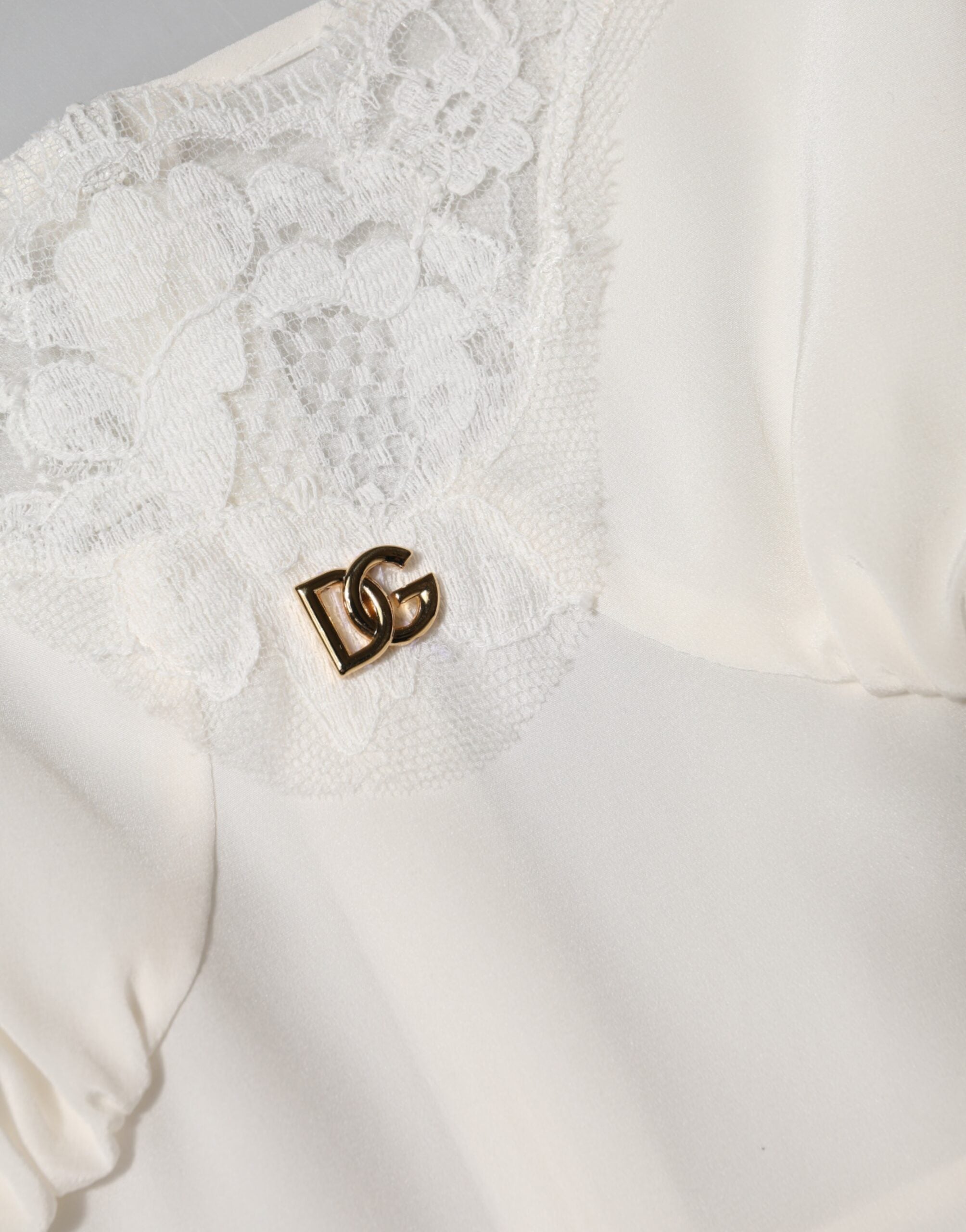 Dolce &amp; Gabbana Hvid Blonde Guld DG Logo Silkekjole Nattøj